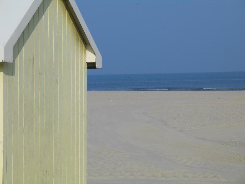 Hotellerie De Plein Air Belle Dune Berck Exterior photo